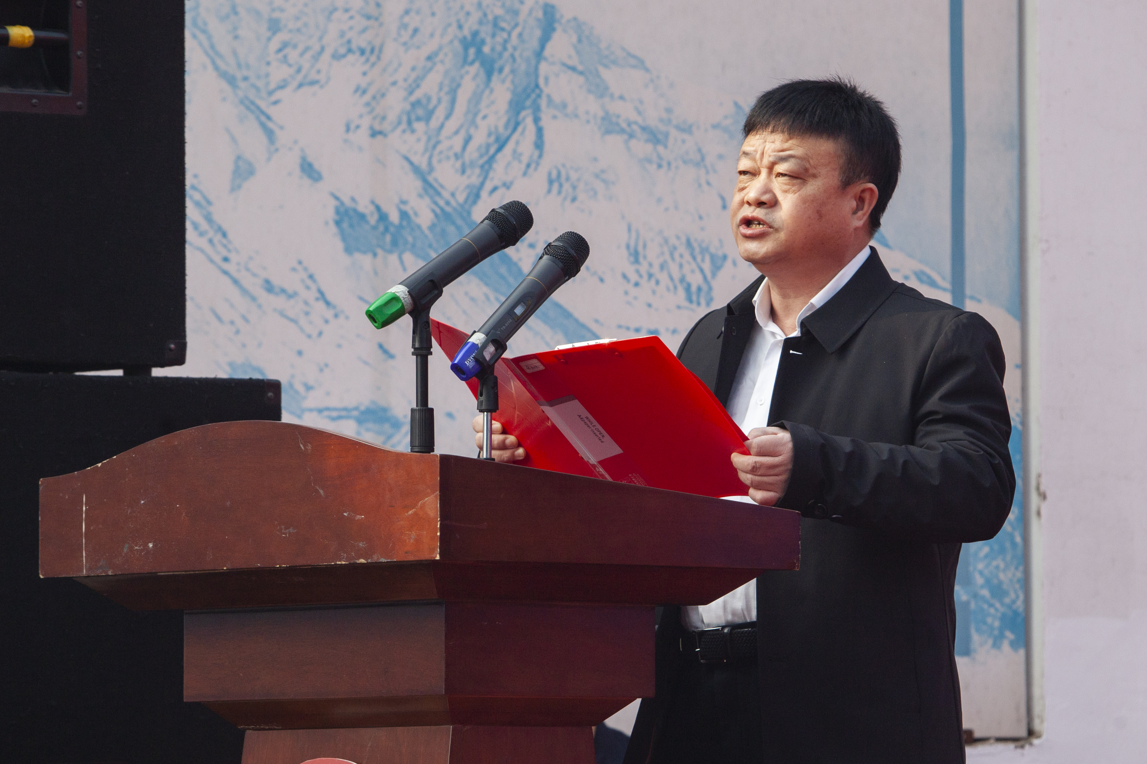 朱平生.jpg 朱平生.jpg