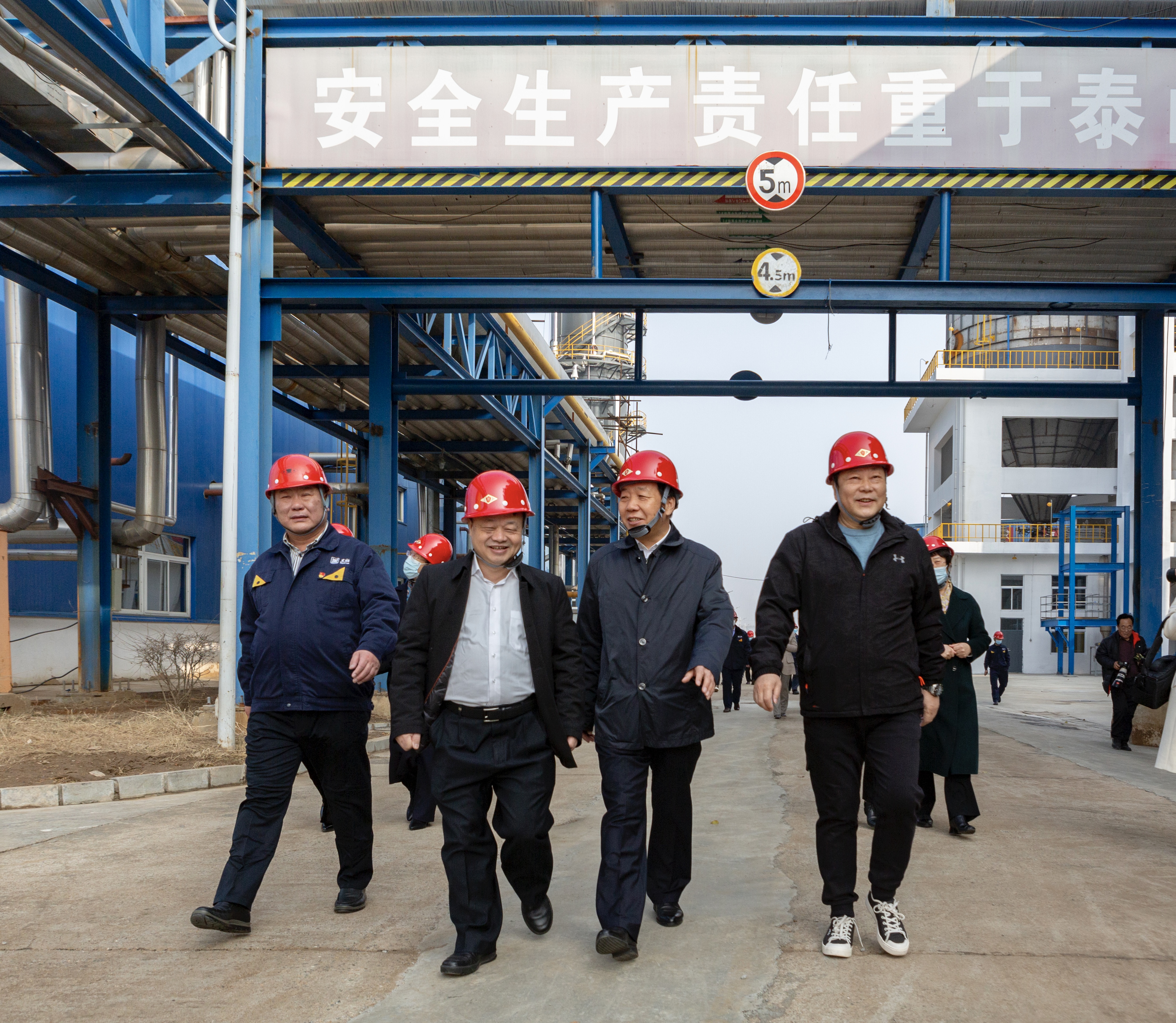 2ae8eabf555a056b81dafabc11cd75b.jpg 2ae8eabf555a056b81dafabc11cd75b.jpg