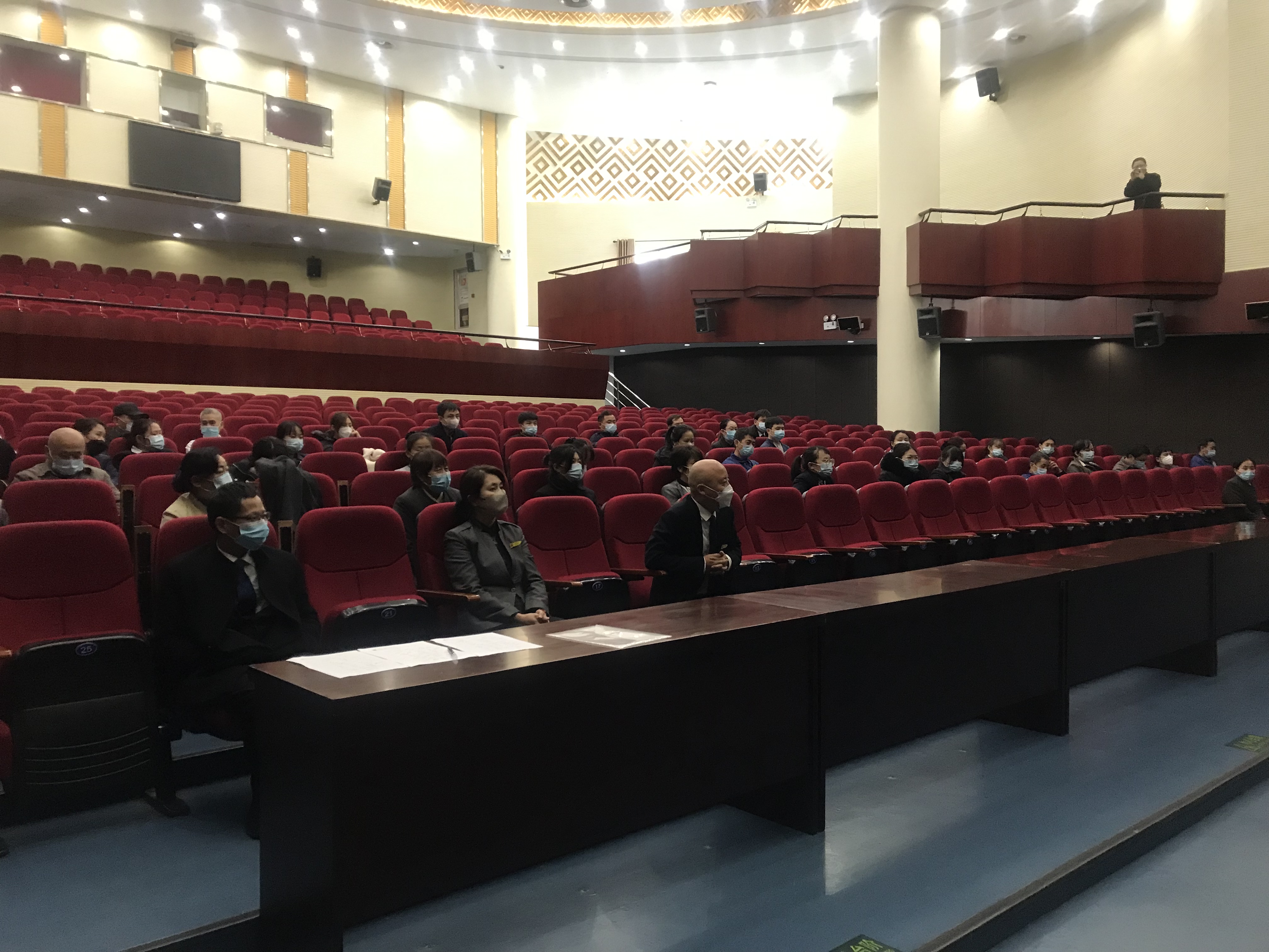 應(yīng)急演練現(xiàn)場(chǎng).jpg 應(yīng)急演練現(xiàn)場(chǎng).jpg