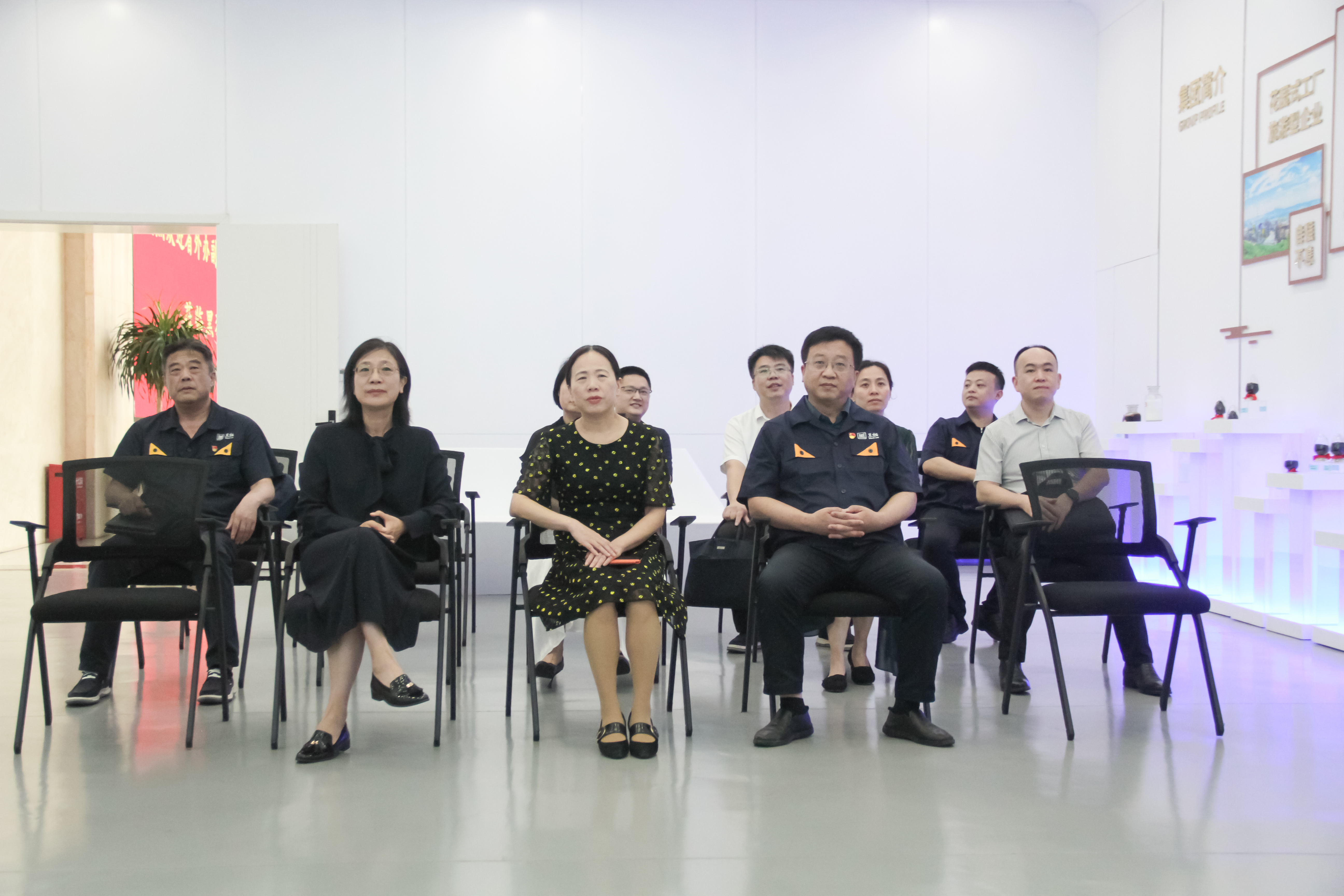 IMG_9682.jpg IMG_9682.jpg