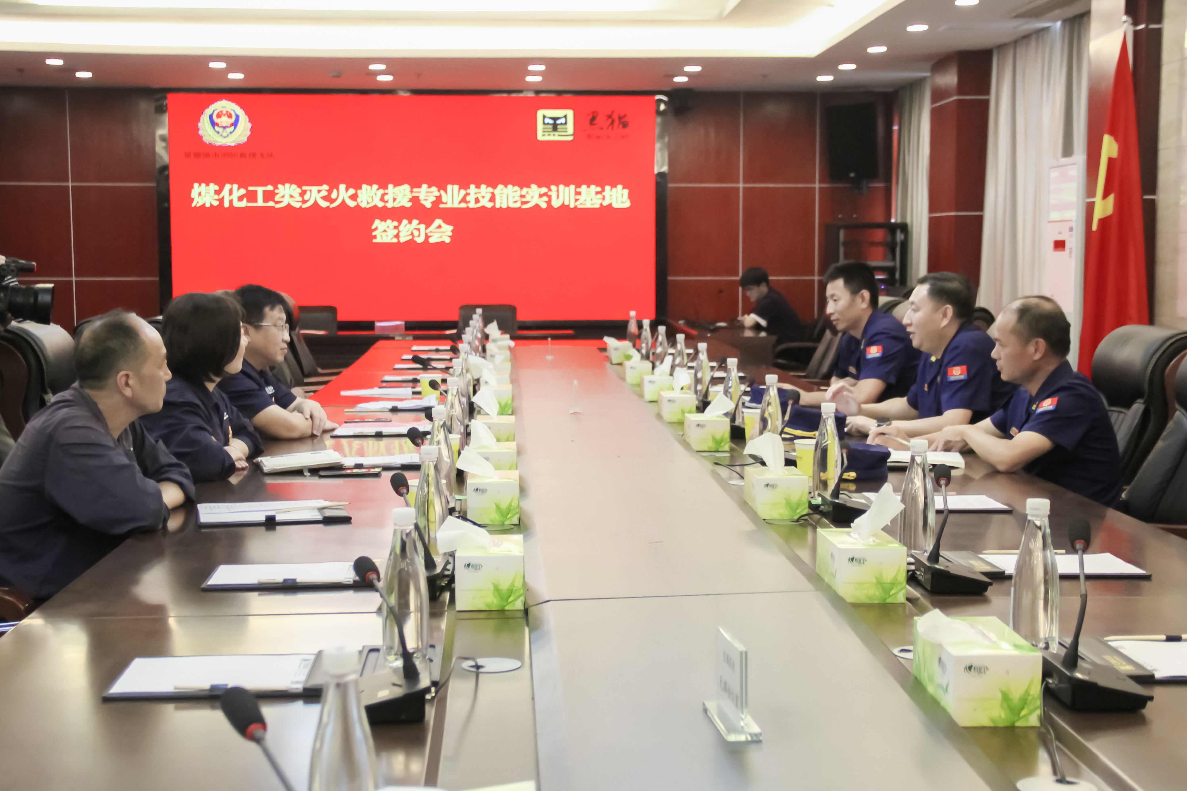 IMG_1588.jpg IMG_1588.jpg