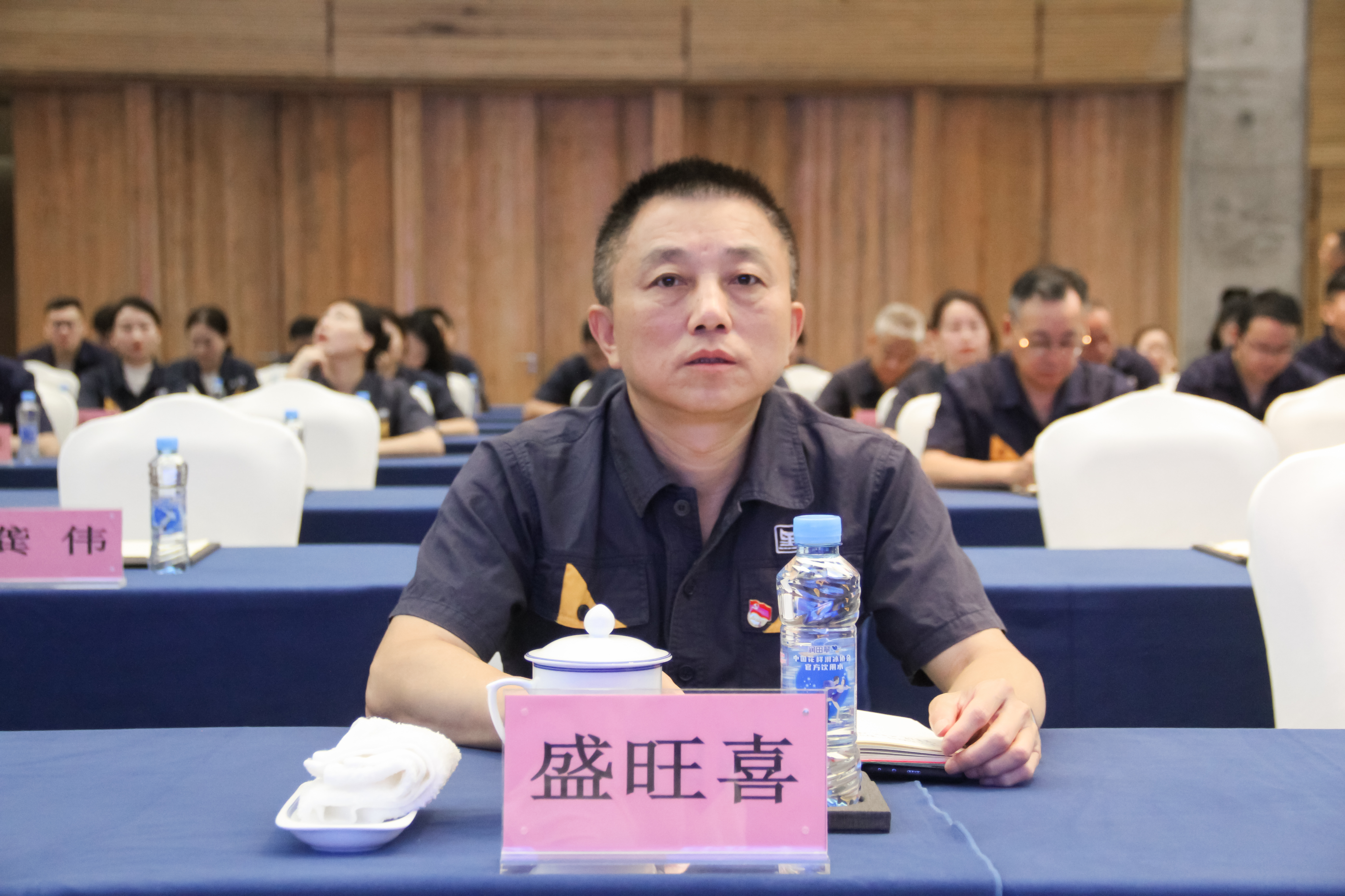 IMG_2432.jpg IMG_2432.jpg