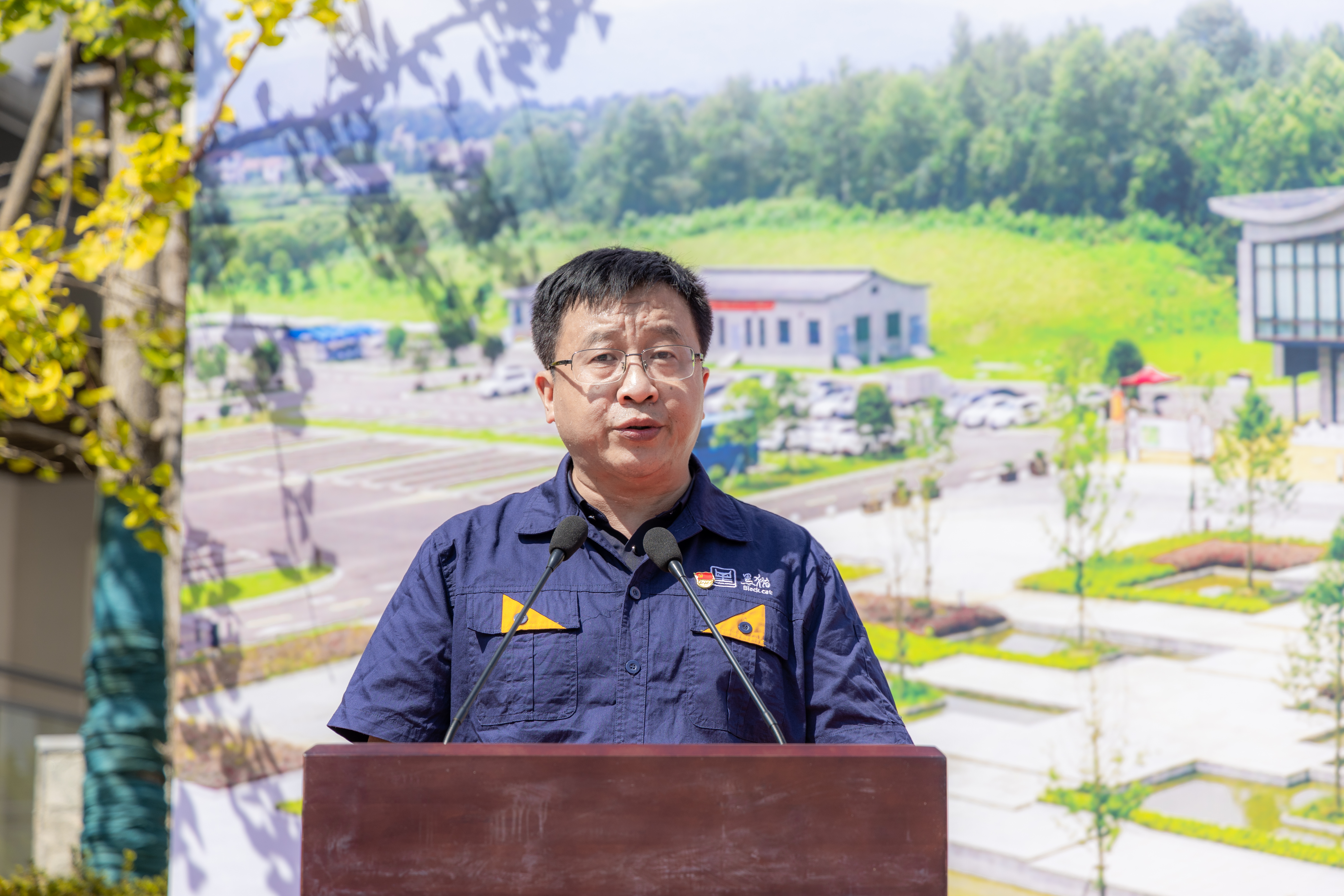 2L4A0389.jpg 2L4A0389.jpg