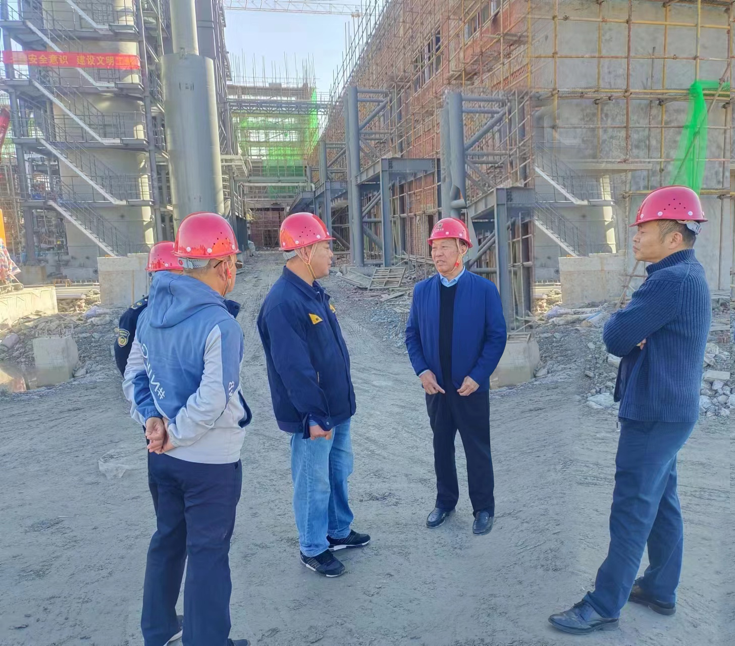 陳貽蘭生態(tài)環(huán)境局副局長.jpg 陳貽蘭生態(tài)環(huán)境局副局長.jpg