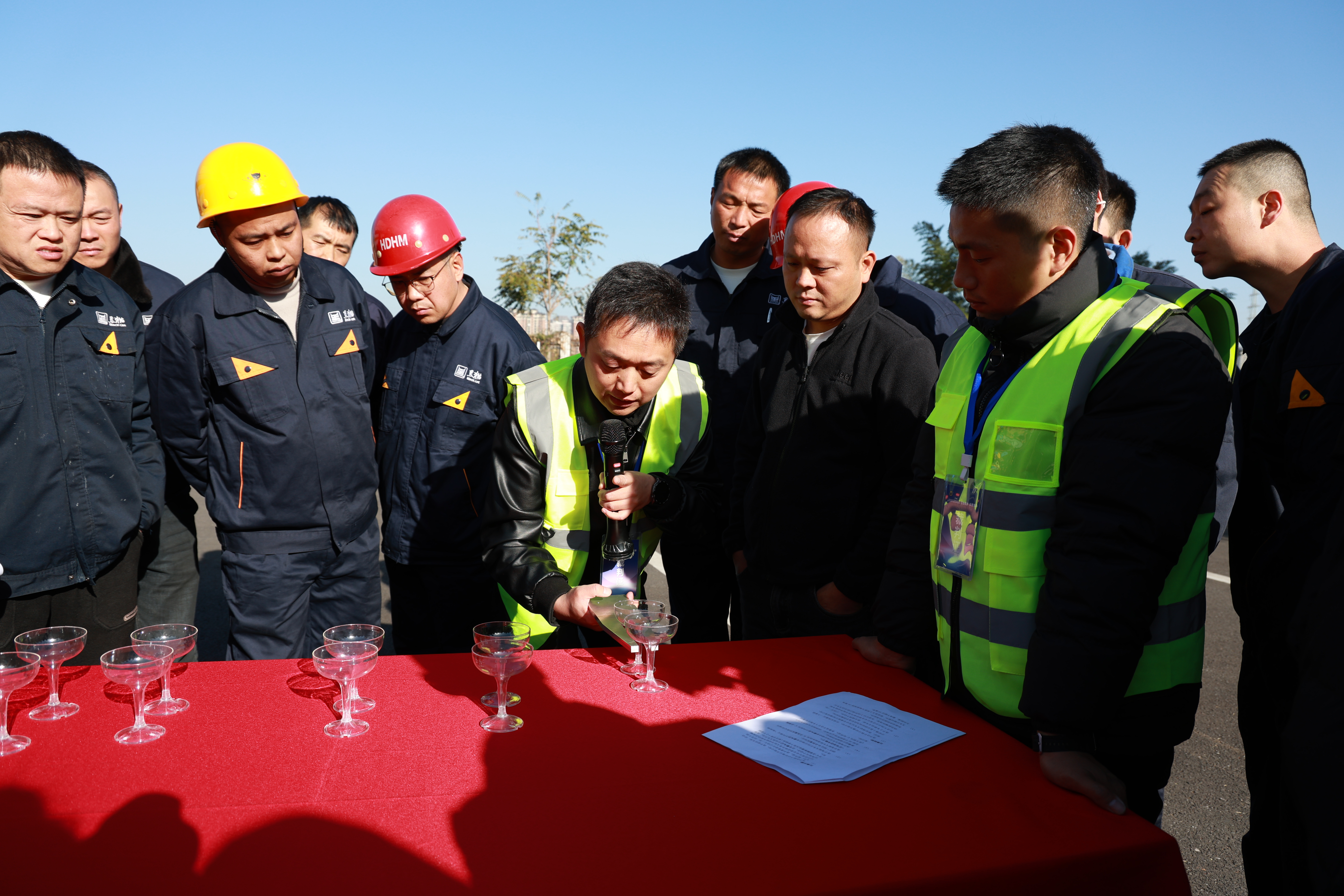 圖6 裁判員記錄現(xiàn)場(chǎng)情況.jpg